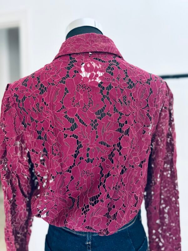 Camisa encaje granate - Imagen 2