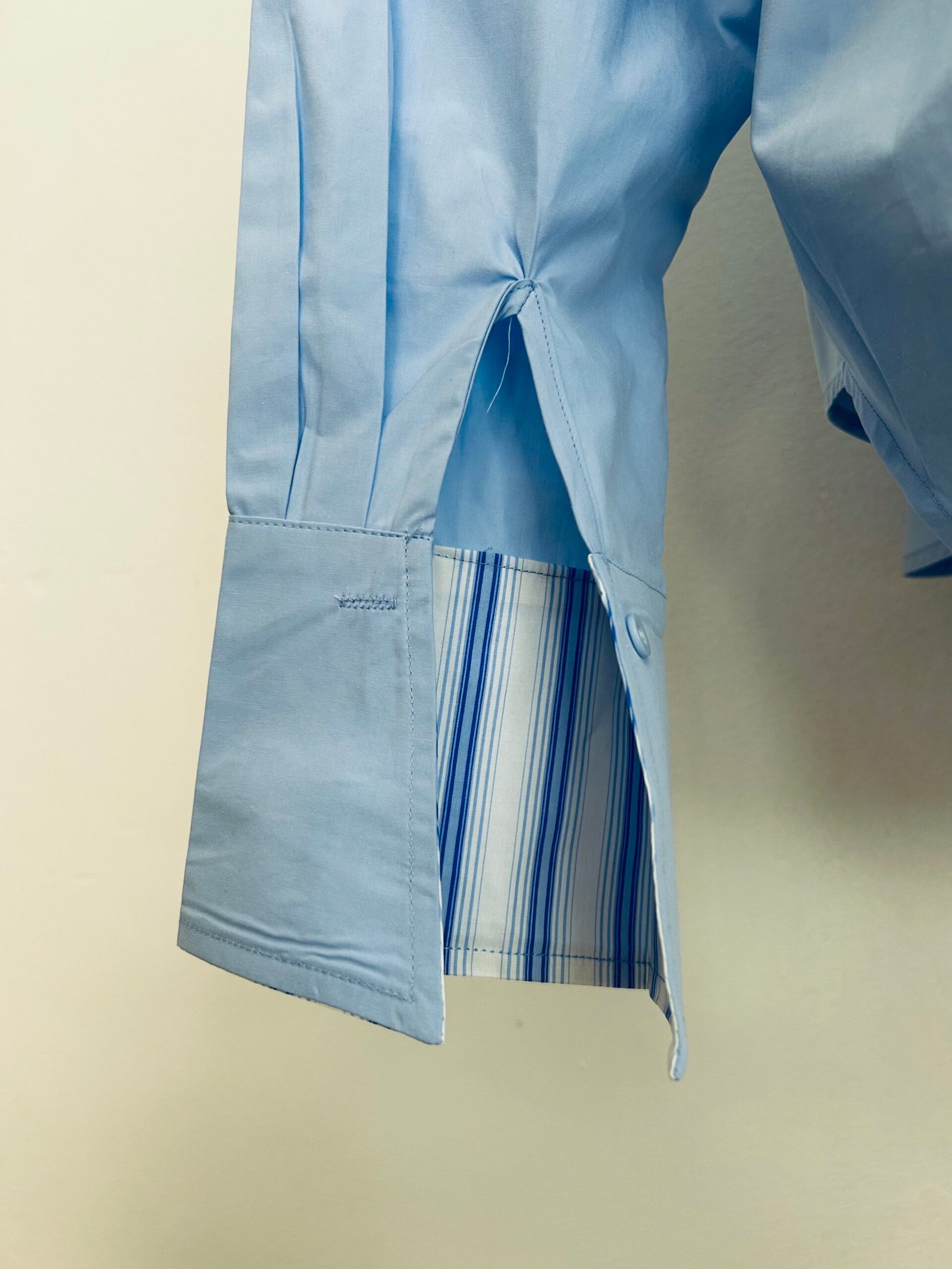 Camisa celeste oversize - Imagen 3