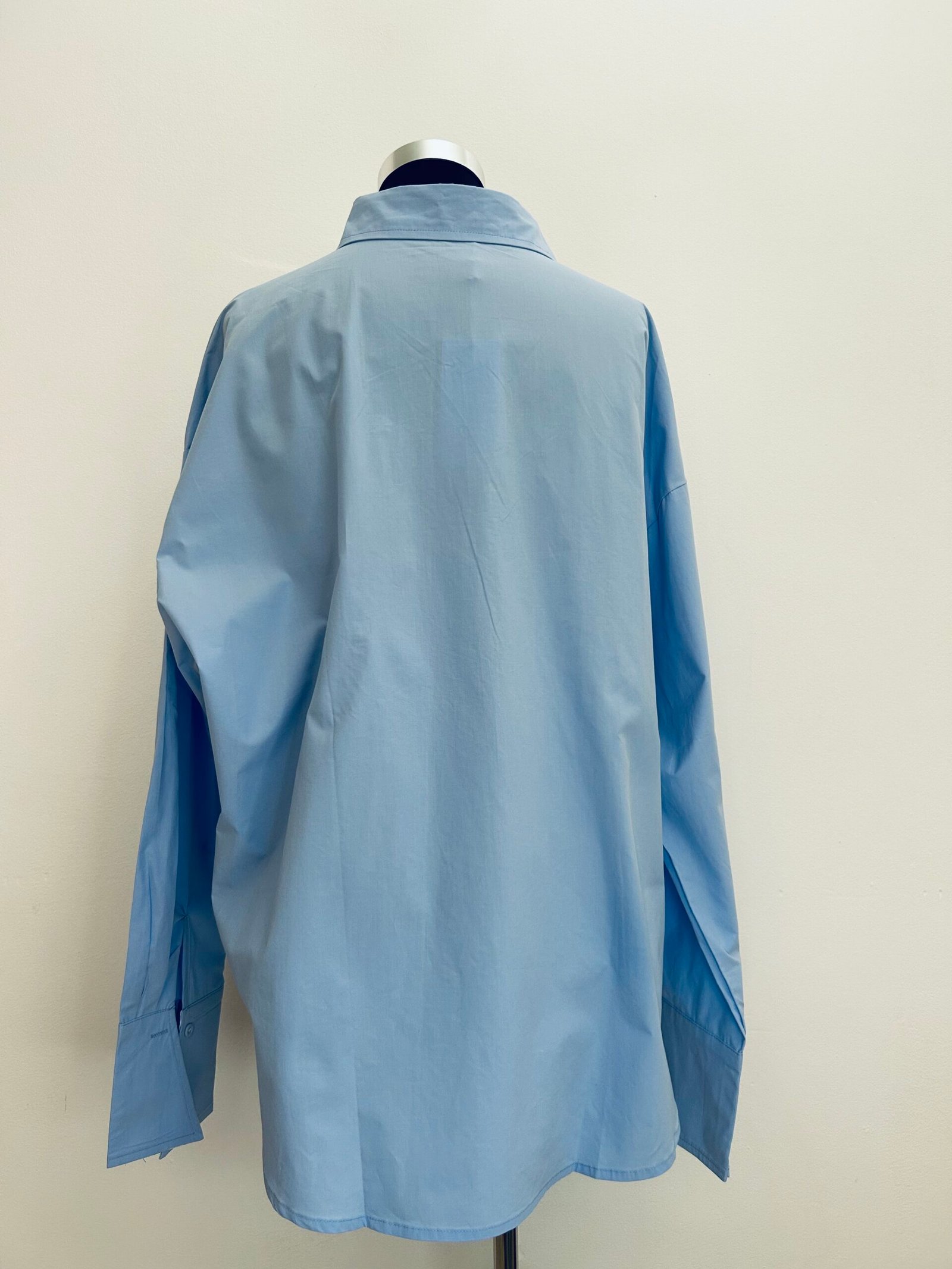 Camisa celeste oversize - Imagen 2