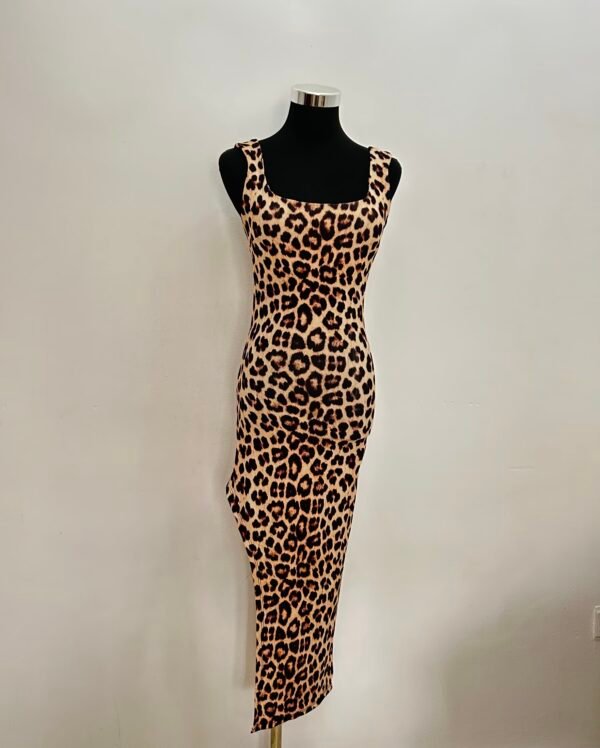 Vestido de tirantes leopardo